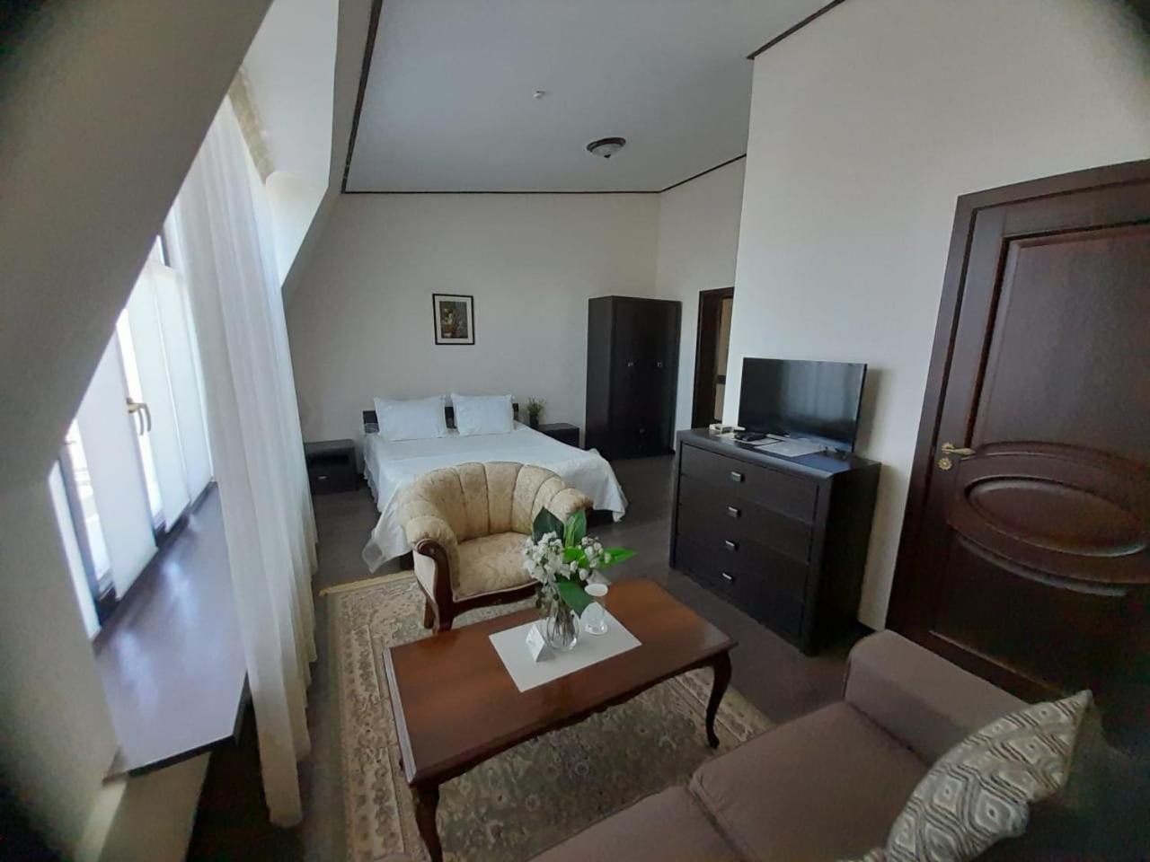 Hotel KREZ Qysylorda Exterior foto
